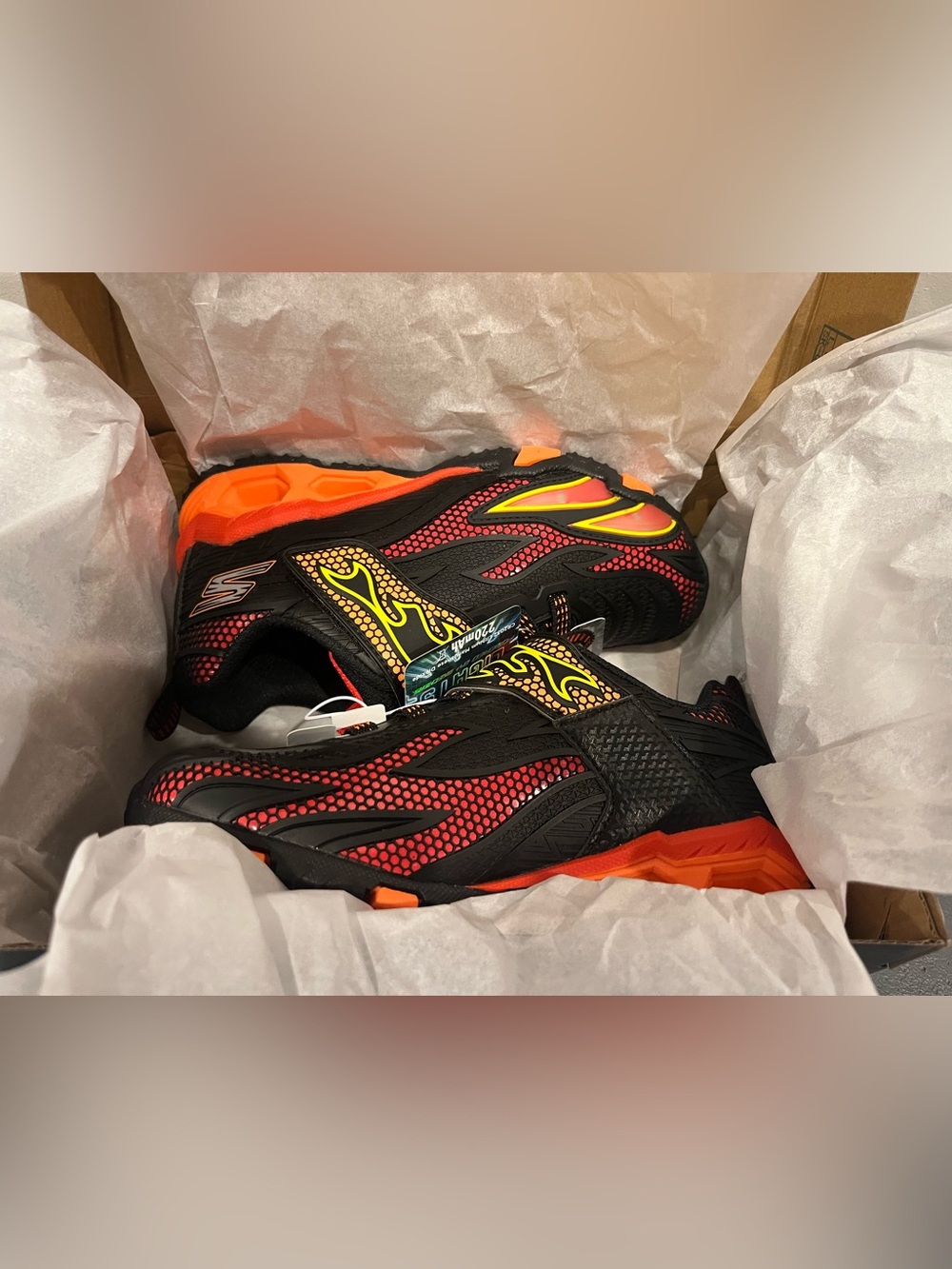 Skechers S Lights Heat-Stride Kids SZ 1 Black Red Light Up Shoes Water Repellent
